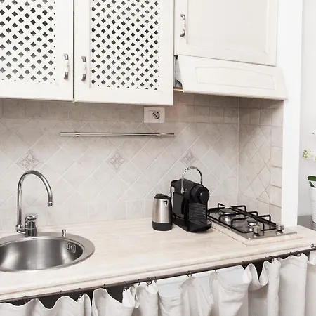 Tritone 91 Apartments-3