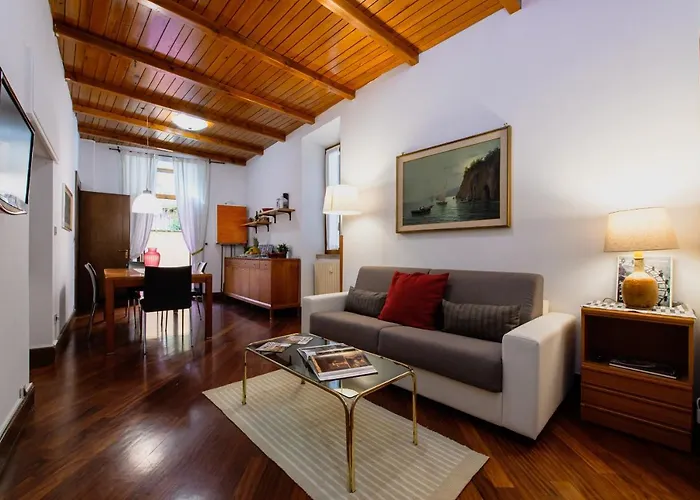 4 Fontane 156 Luxury Home